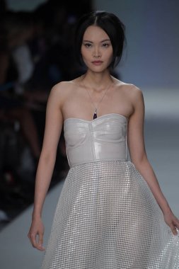 Malan Breton defile