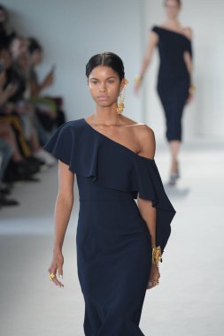 Christian Siriano defile