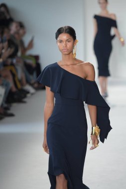 Christian Siriano defile