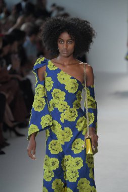 Christian Siriano defile