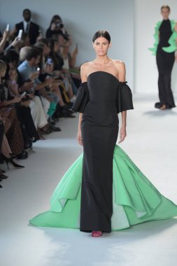 Christian Siriano defile 