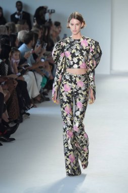 Christian Siriano defile 