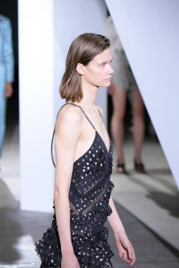 Kendi portresi ilkbahar yaz 2018 