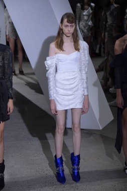 Kendi portresi ilkbahar yaz 2018 