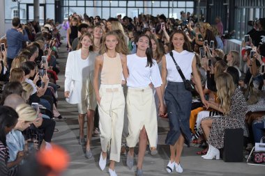 Tibi bahar 2018 defile 