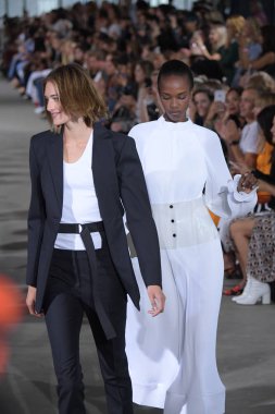 Tibi bahar 2018 defile 