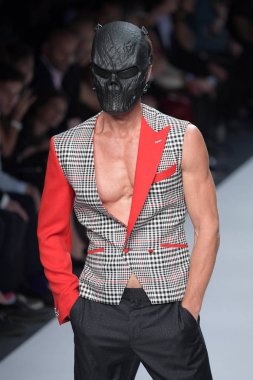 Peyman Umay moda gösterisi