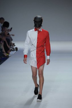 Peyman Umay moda gösterisi