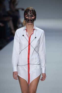 Peyman Umay moda gösterisi