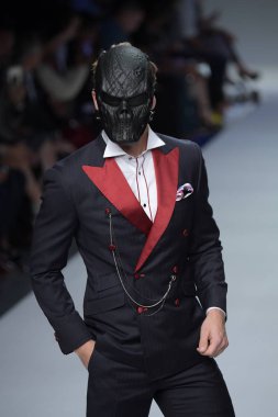 Peyman Umay moda gösterisi