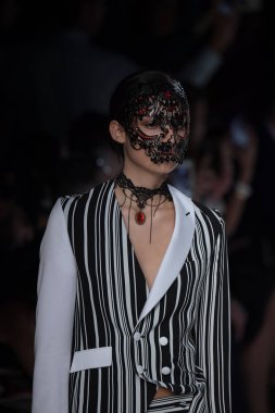  Peyman Umay moda gösterisi