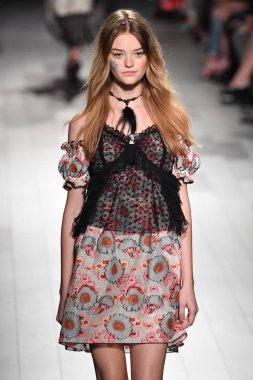 Anna Sui defile 