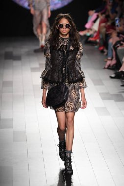 Anna Sui defile 