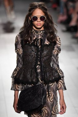 Anna Sui defile 