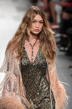 Anna Sui defile 
