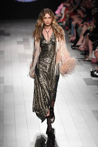 Anna Sui defile 