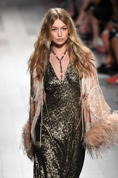 Anna Sui defile 