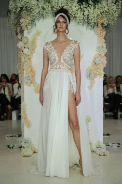 Julie Vino Havana 2018 gelinlik koleksiyonu