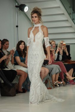 Julie Vino Havana 2018 gelinlik koleksiyonu