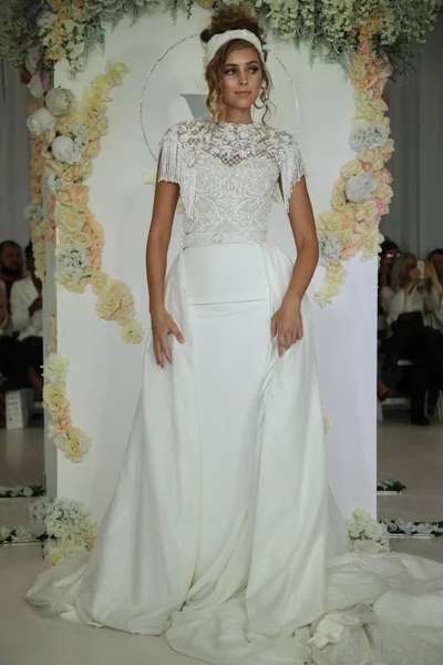 Julie Vino Havana 2018 gelinlik koleksiyonu