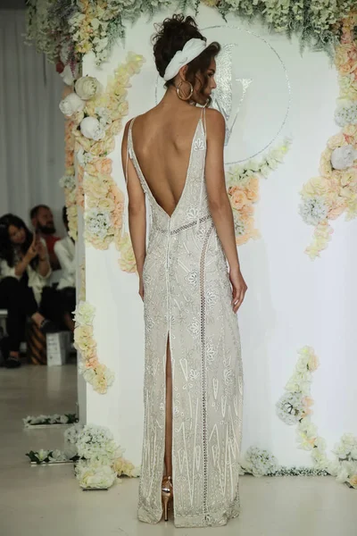 Julie Vino Havana 2018 gelinlik koleksiyonu