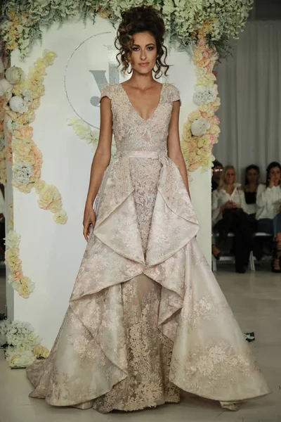  Julie Vino Havana 2018 gelinlik koleksiyonu