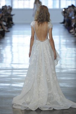 Berta gelin 2018 koleksiyonu