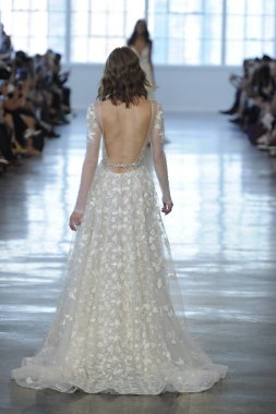 Berta gelin 2018 koleksiyonu