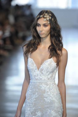 Berta gelin 2018 koleksiyonu