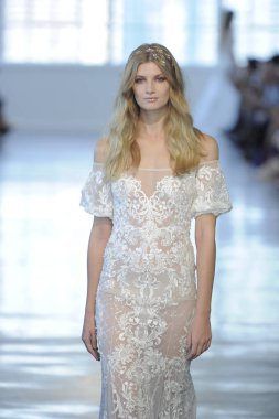 Berta gelin 2018 koleksiyonu