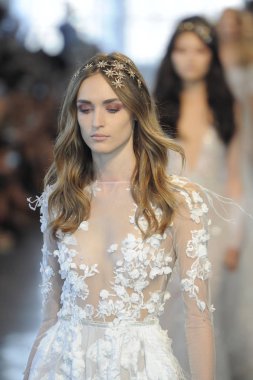 Berta gelin 2018 koleksiyonu