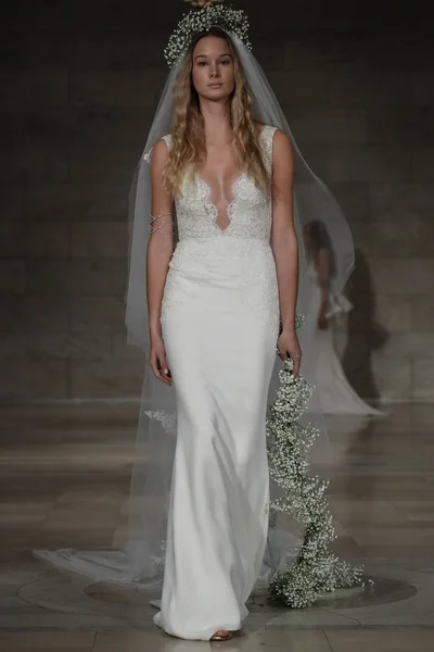 Reem Acra Bridal Pokaż — Zdjęcie stockowe