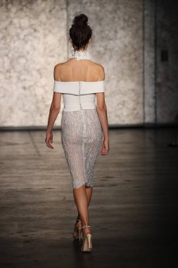  Inbal Dror gelin gösteri