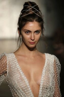  Inbal Dror gelin gösteri