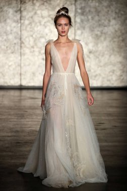  Inbal Dror gelin gösteri