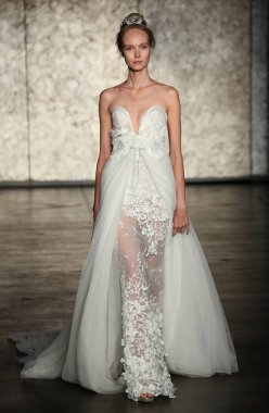  Inbal Dror gelin gösteri