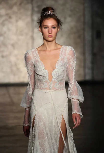 Inbal Dror show nupcial —  Fotos de Stock