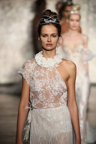 Inbal Dror show nupcial —  Fotos de Stock