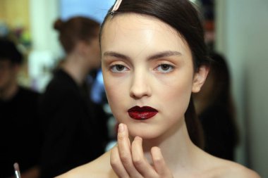 Naeem Khan gelin 2018 koleksiyonu