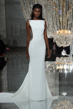 Pronovias Gelin Gösterisi 