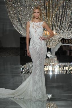Pronovias Gelin Gösterisi 