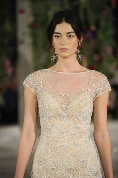 Galia Lahav Show nupcial — Fotografia de Stock