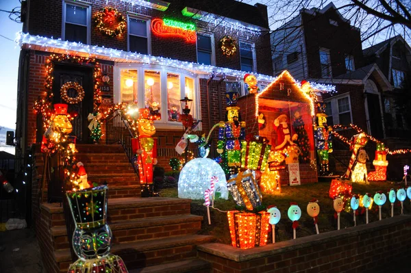 Brooklyn New York December 2017 Dyker Heights Christmas Lights Cutest — Stock Photo, Image