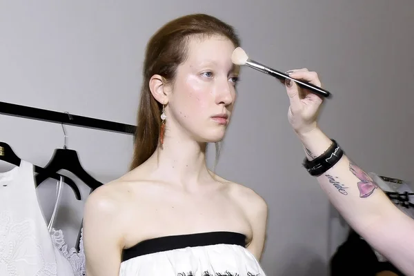 Milan Italy September Model Getting Ready Backstage Fausto Puglisi Show — Stock Photo, Image