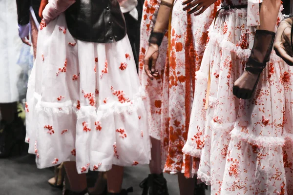 Milan Italie Septembre Les Mannequins Sont Vus Coulisses Avant Défilé — Photo