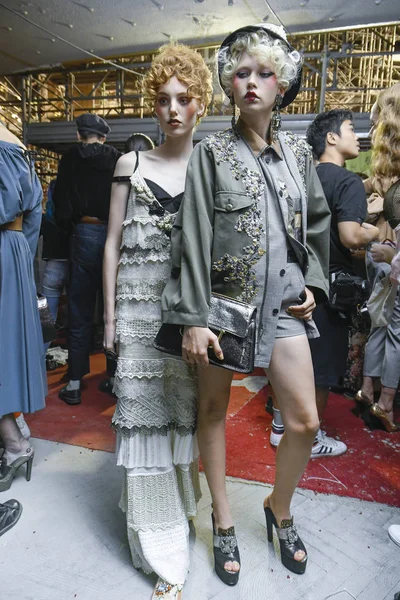 Mailand Italien September Models Werden Backstage Vor Der Antonio Marras — Stockfoto