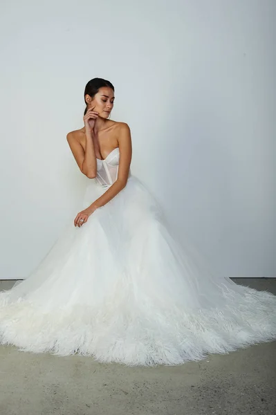 New York Oktober Modell Som Poserar Inbal Dror Fall 2020 — Stockfoto