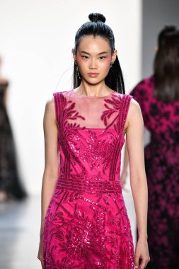 NEW YORK, NEW YORK - SEPTEMBER 05: A model walks the runway for Tadashi Shoji Spring/Summer 2020 during New York Fashion Week: The Shows at Gallery I at Spring Studios on September 05, 2019 in New York City. 