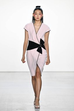 NEW YORK, NEW YORK - SEPTEMBER 05: A model walks the runway for Tadashi Shoji Spring/Summer 2020 during New York Fashion Week: The Shows at Gallery I at Spring Studios on September 05, 2019 in New York City. 