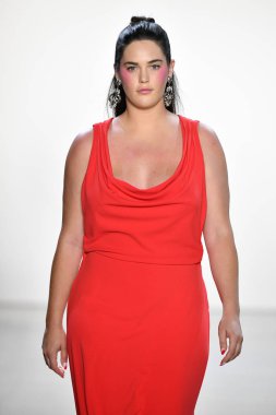 NEW YORK, NEW YORK - SEPTEMBER 05: A model walks the runway for Tadashi Shoji Spring/Summer 2020 during New York Fashion Week: The Shows at Gallery I at Spring Studios on September 05, 2019 in New York City. 